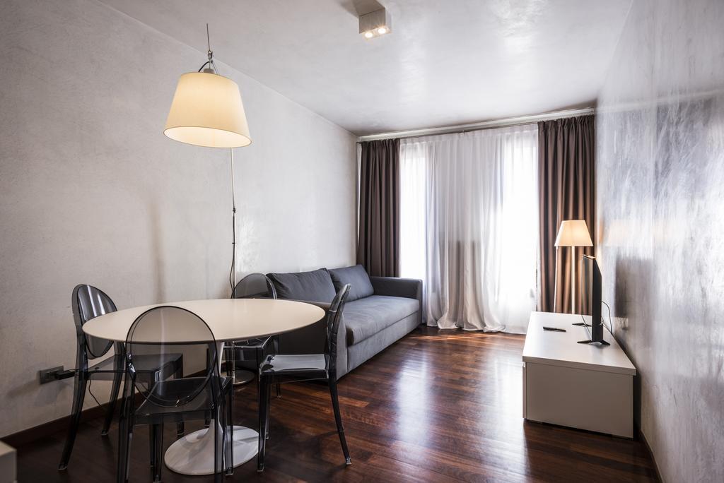 Myplace Piazza Dei Signori Apartments 트레비소 외부 사진