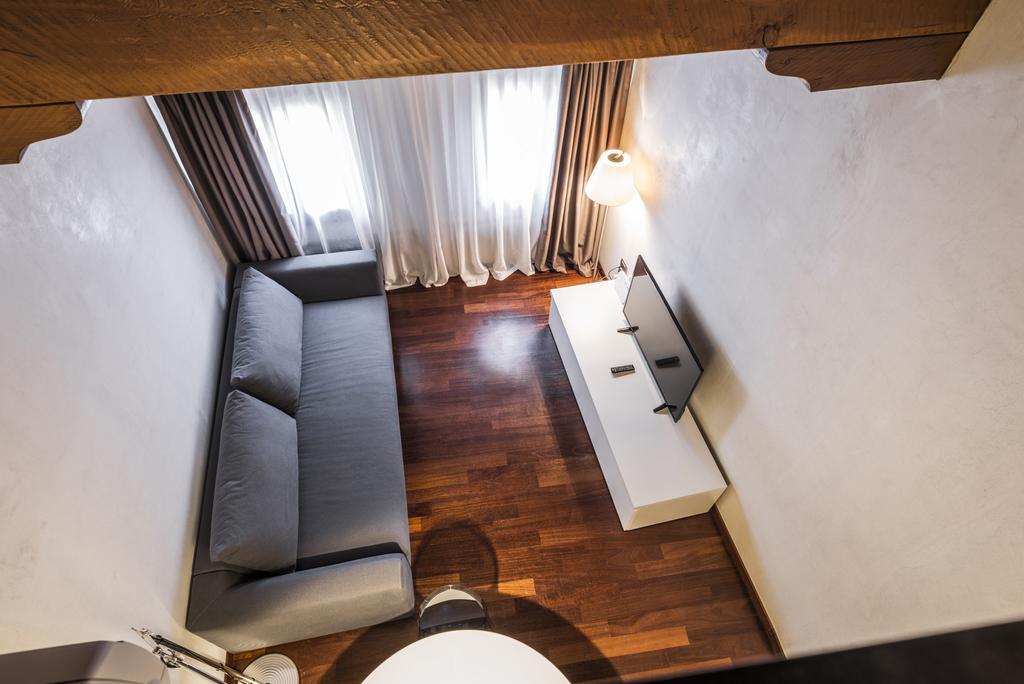 Myplace Piazza Dei Signori Apartments 트레비소 외부 사진