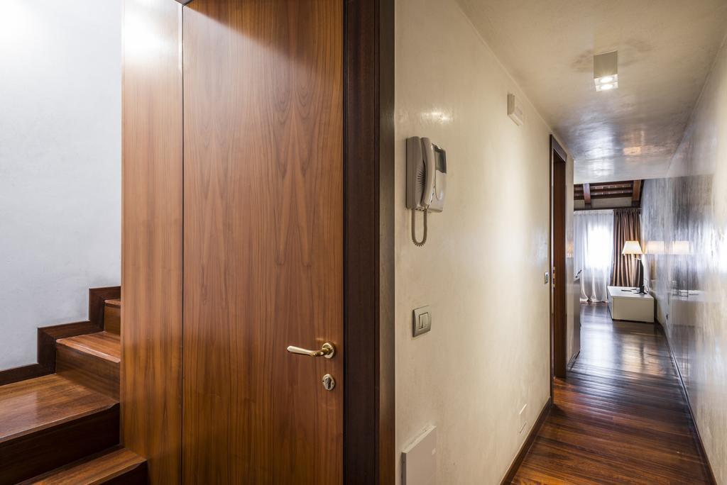 Myplace Piazza Dei Signori Apartments 트레비소 외부 사진