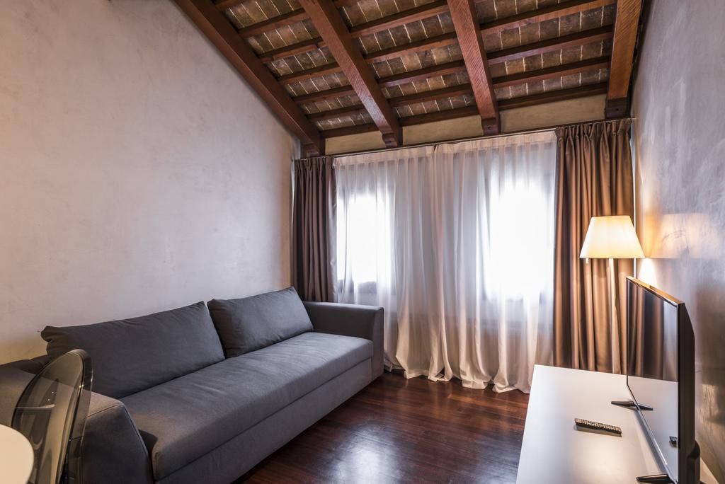 Myplace Piazza Dei Signori Apartments 트레비소 외부 사진